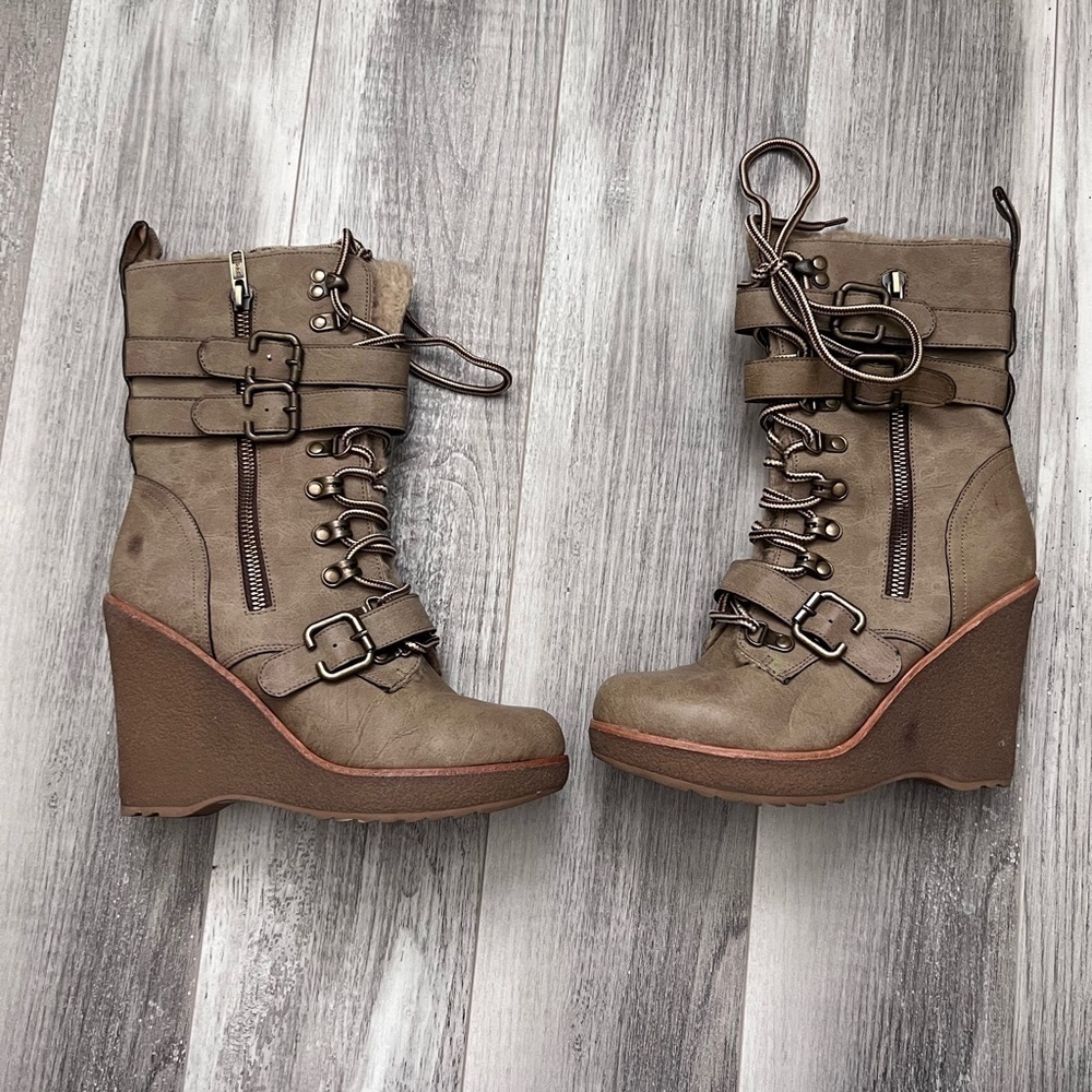 Aldo Faux Wedge Boot Size 6 - Picture 3 of 6